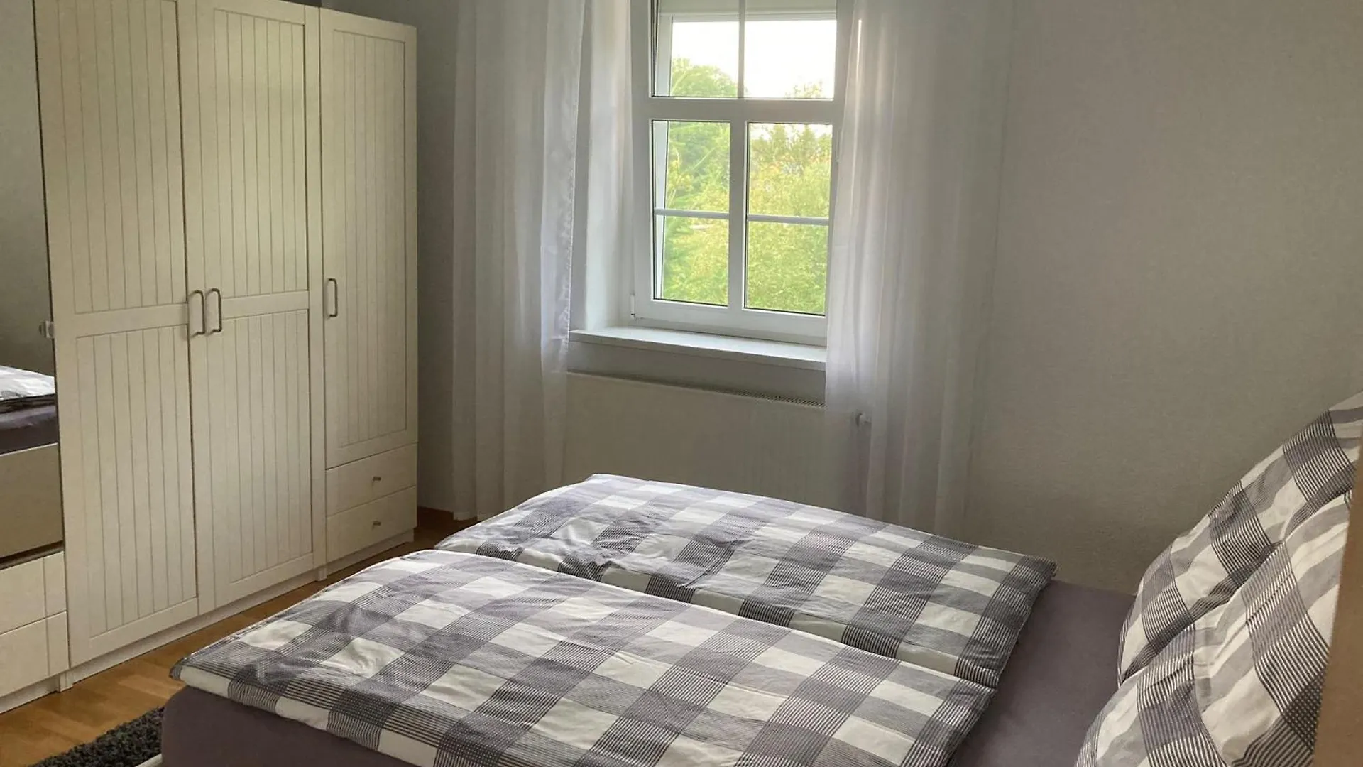 Ferienwohnung Schoepstalblick Ebersbach  Apartment